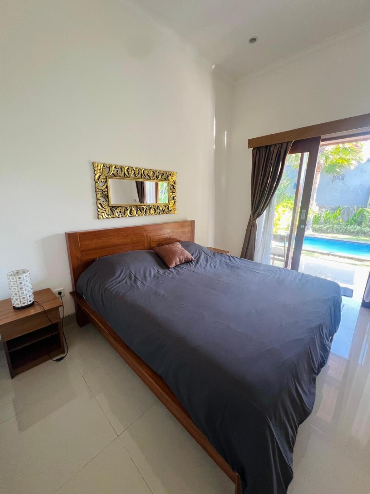 Wiryaroja Guest House Canggu Eksteriør bilde